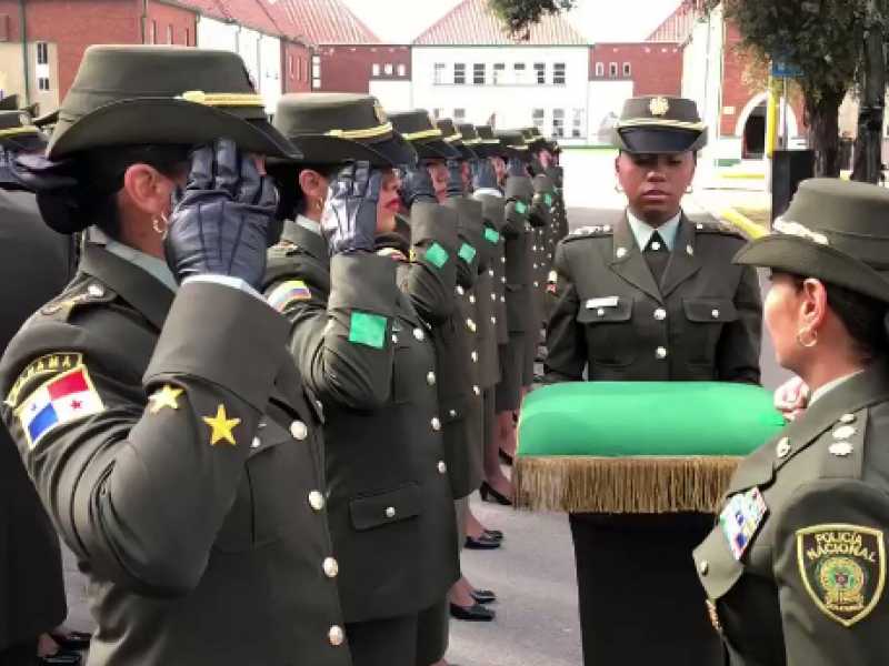 Cadete ecuatoriana muere en el atentado de Bogotá Actos protocolarios en muerte