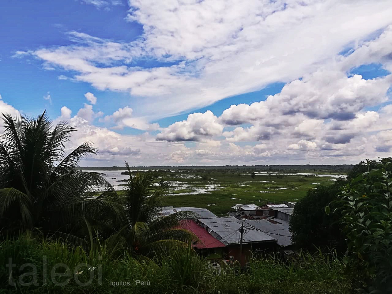 Foto del rio en Iquitos