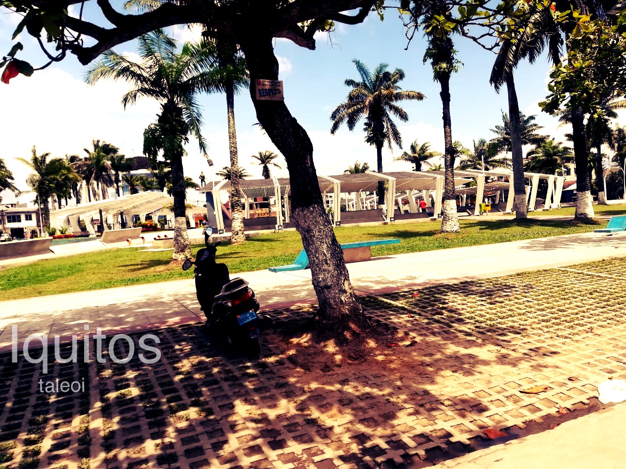 Iquitos y sus paisajes Calles de la ciudad de Iquitos