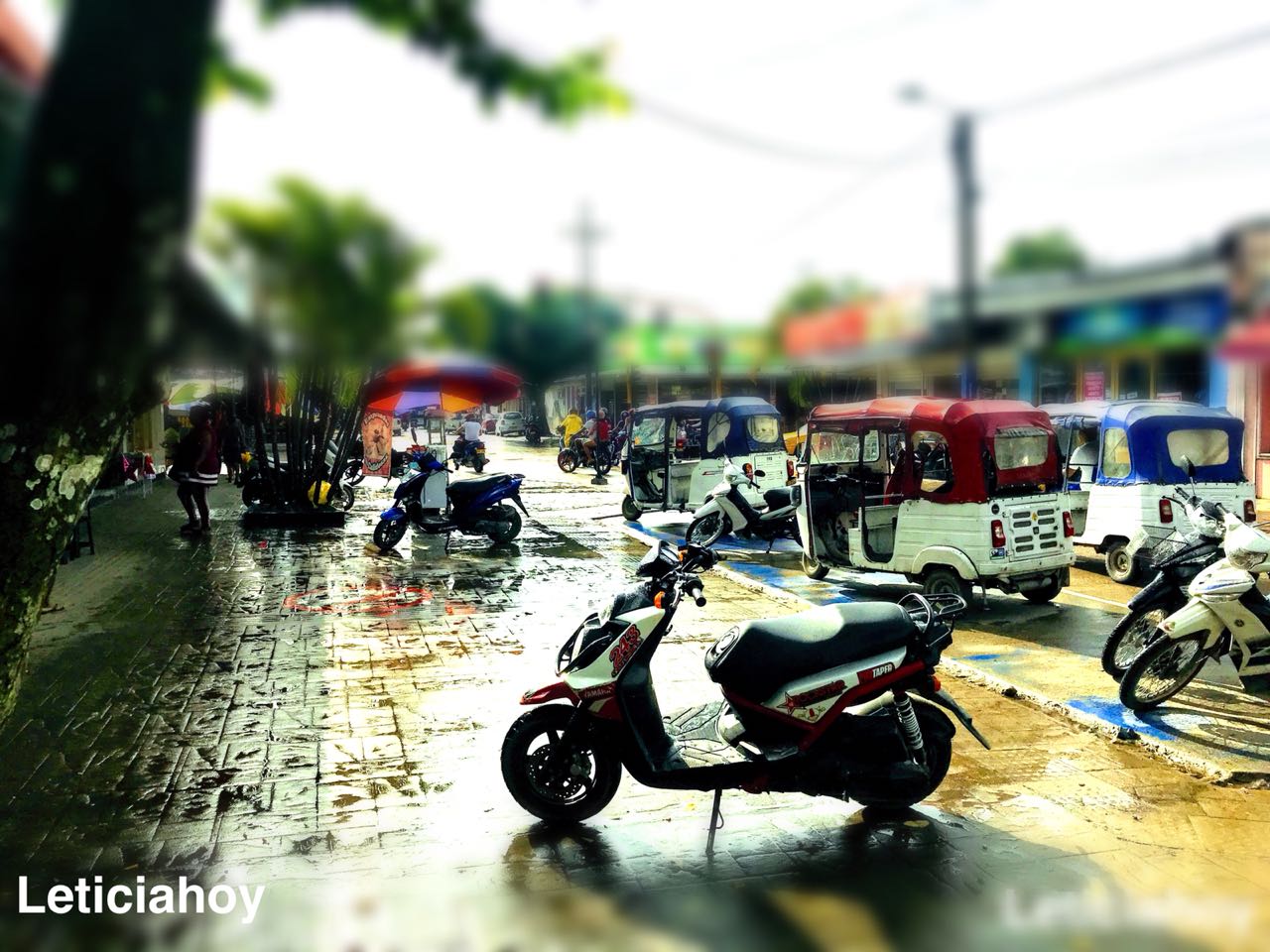 Calle 8 en horas de lluvia