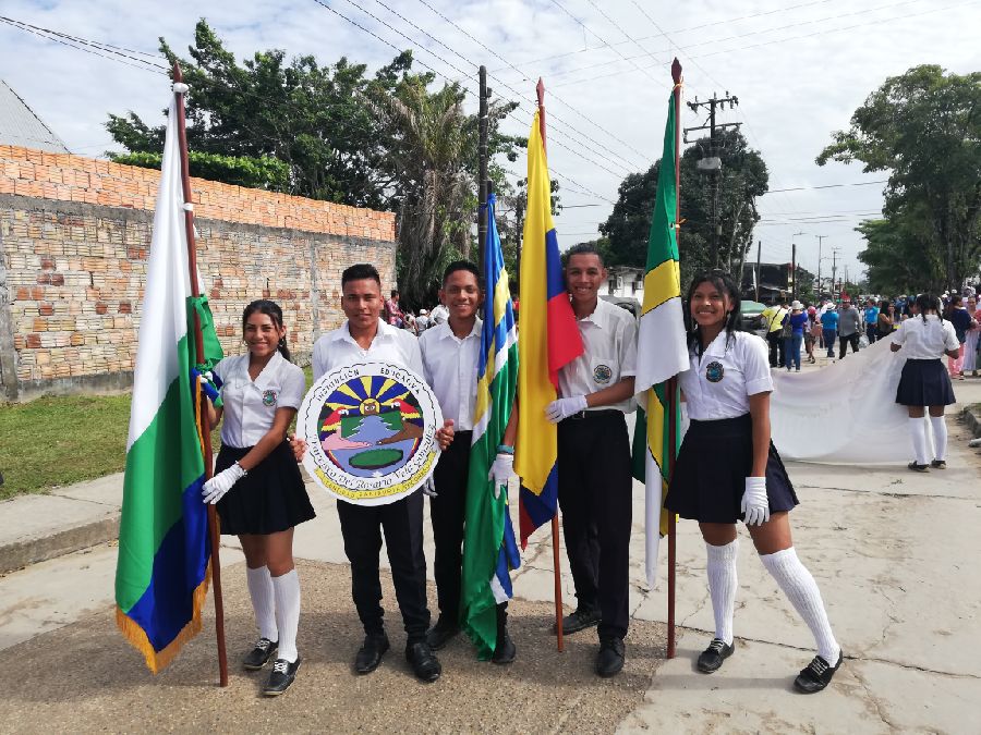 Desfile Estudiantil 19 julio Parte 1