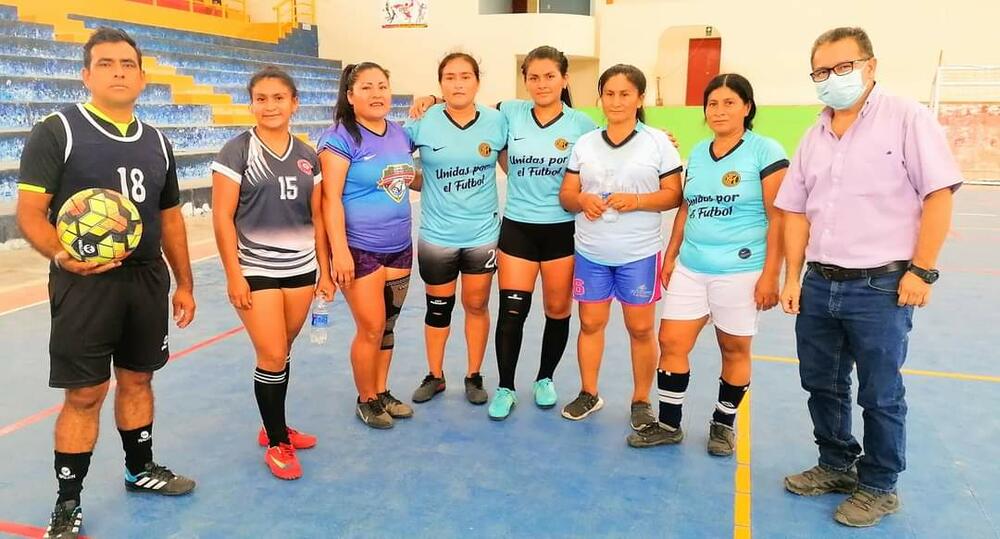 Campeonato de vóleibol femenino centro poblado las palmeras