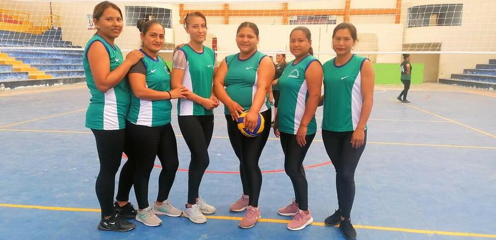 Campeonato de vóleibol femenino centro poblado las palmeras