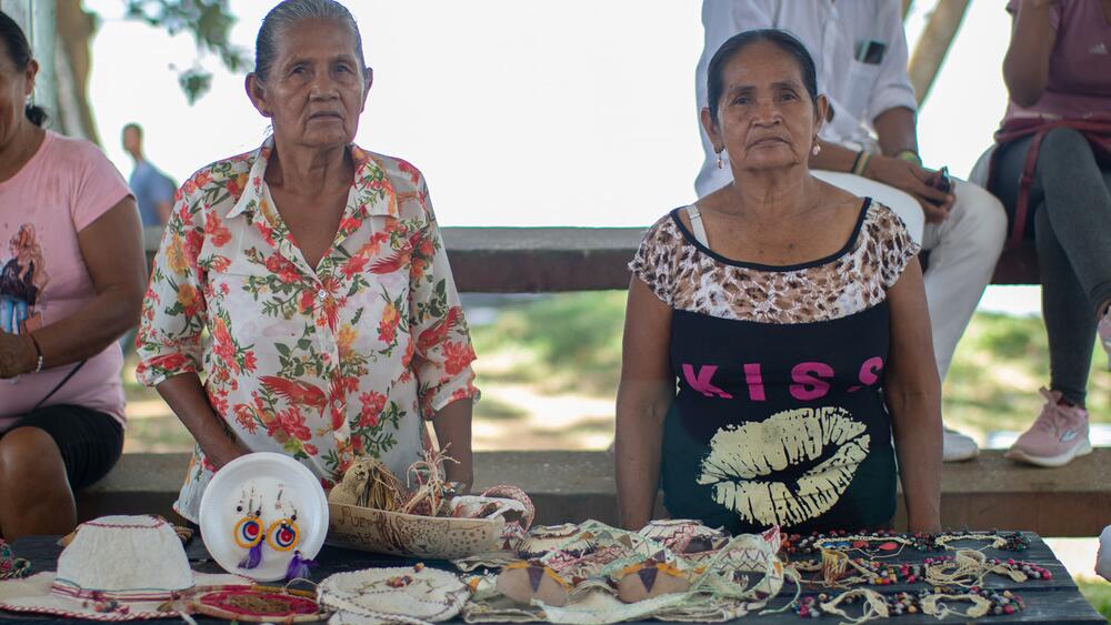 Feria de artesanos Puerto Nariño 2022 