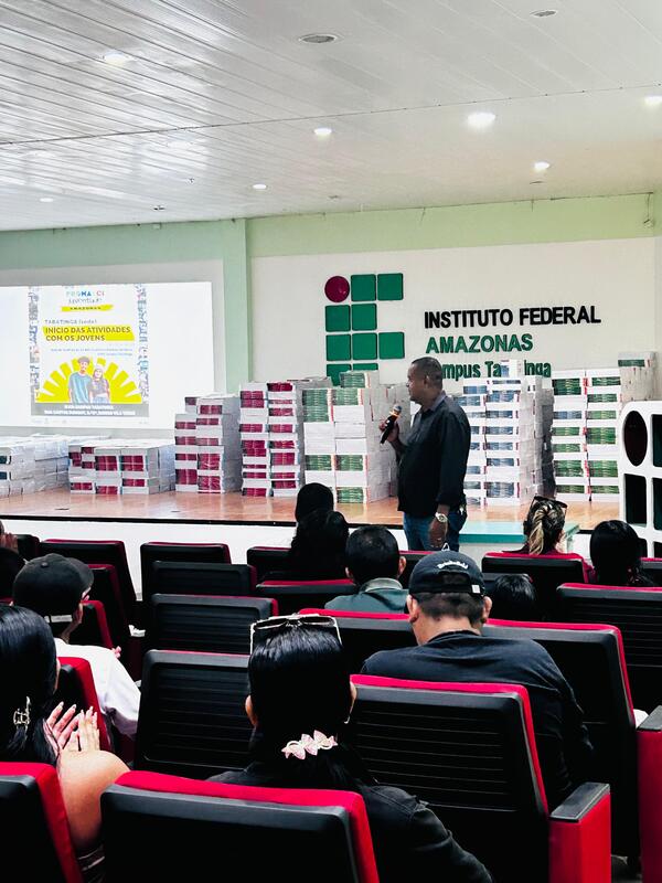 Pronosci Inauguram nova turma