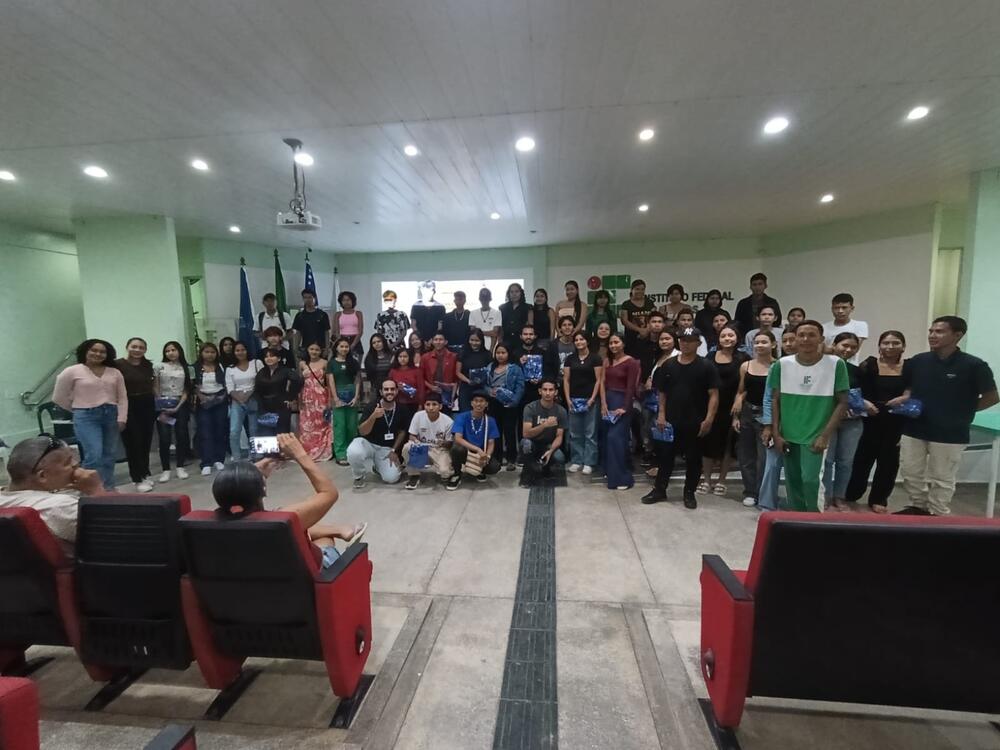 Pronosci Inauguram nova turma