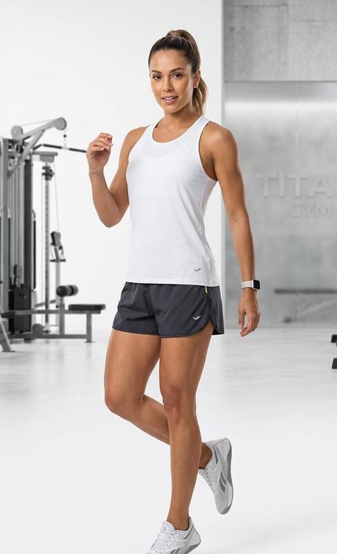 Roupa esportiva para ir à academia ou praticar esportes