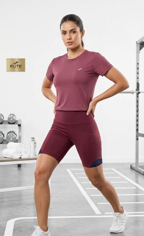 Roupa esportiva para ir à academia ou praticar esportes