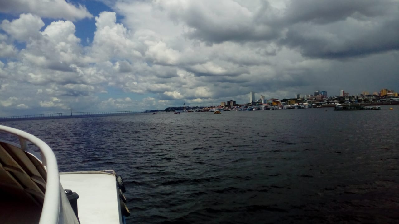image for Chegando no porto de Manaus