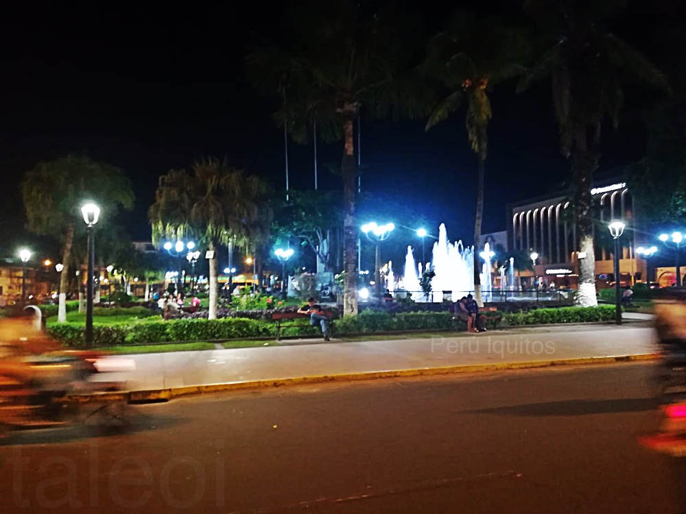 Plaza de armas en Iquitos