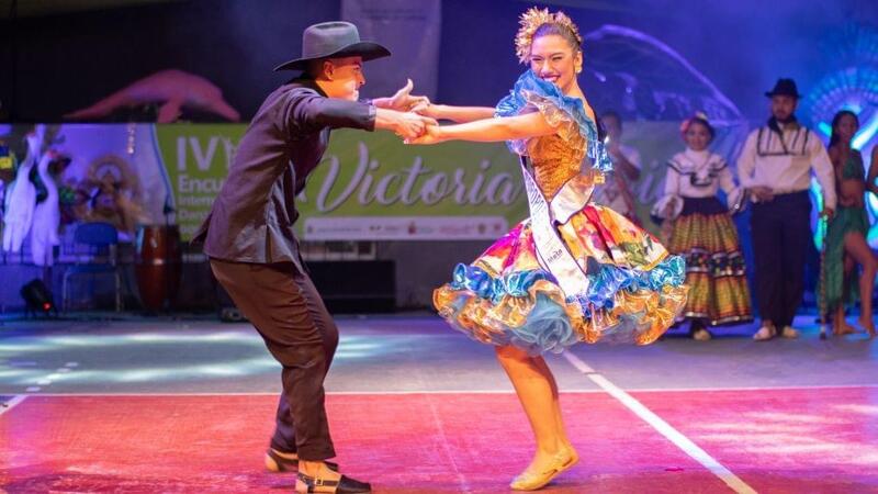 Culminó el IV encuentro internacional de danzas folclóricas por parejas