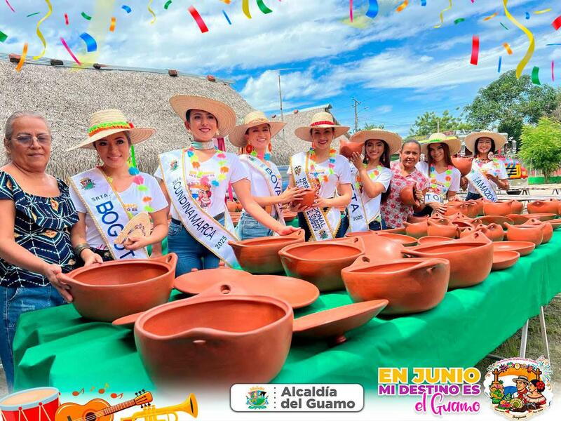 Reinado Nacional de la Artesanía y el Sombrero