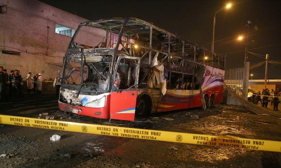 Bus incinerado 