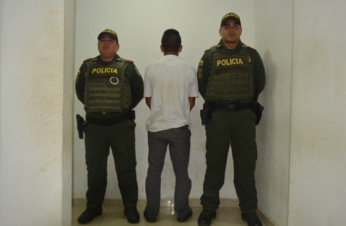 image for Policía captura sujeto por acoso sexual