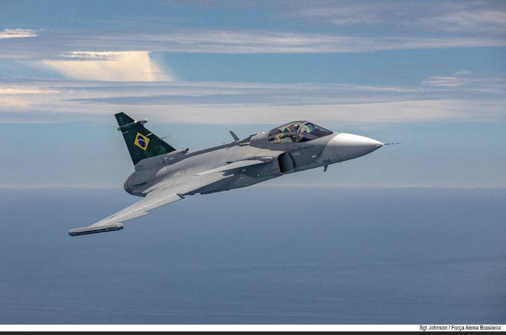 O F-39 Gripen é reconhecido pela eficiência image for O F-39 Gripen é reconhecido pela eficiência