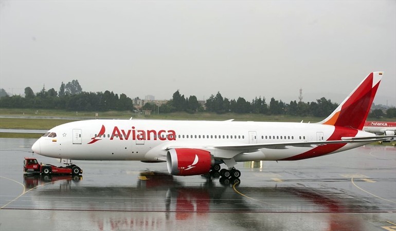 image for Avianca reanudó vuelos en Ecuador y da pista para otros países
