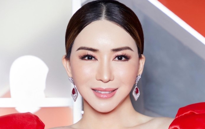 Anne Jakkaphong es la nueva dueña de Miss Universo image for Anne Jakkaphong es la nueva dueña de Miss Universo
