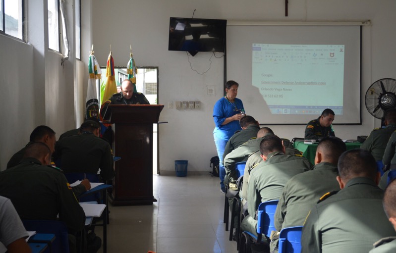 Comandante da la bienvenida a la Auditora de Control Interno Sectorial Mindefensa image for Comandante da la bienvenida a la Auditora de Control Interno Sectorial Mindefensa