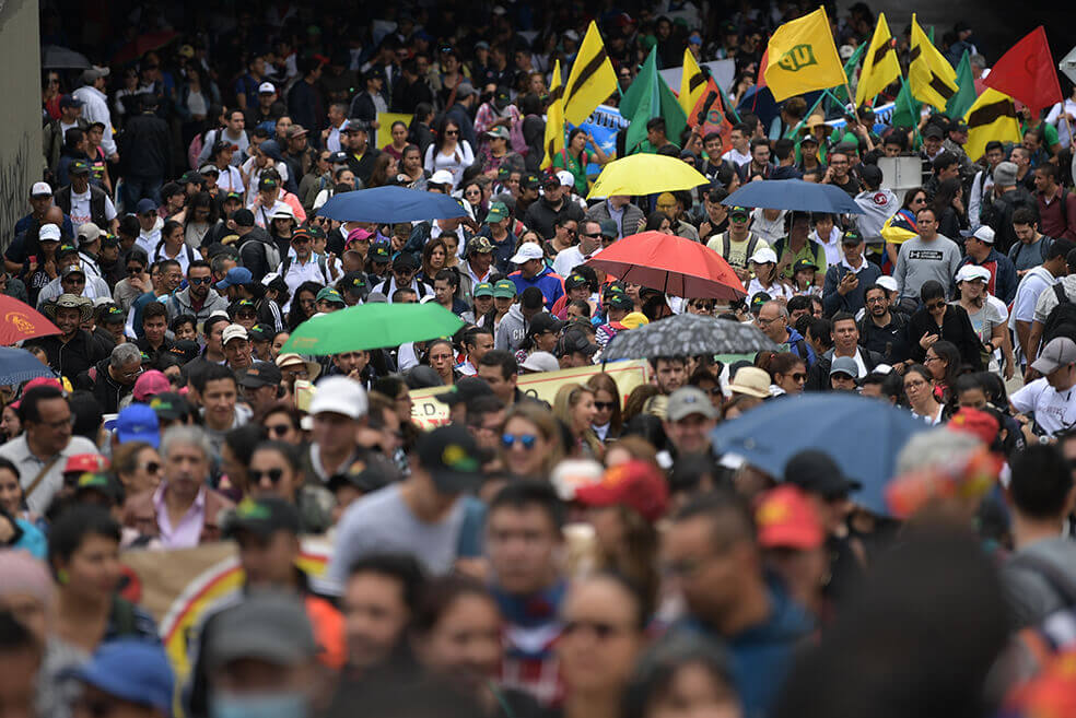 Movimientos sociales convocan a paro nacional este 21 image for Movimientos sociales convocan a paro nacional este 21