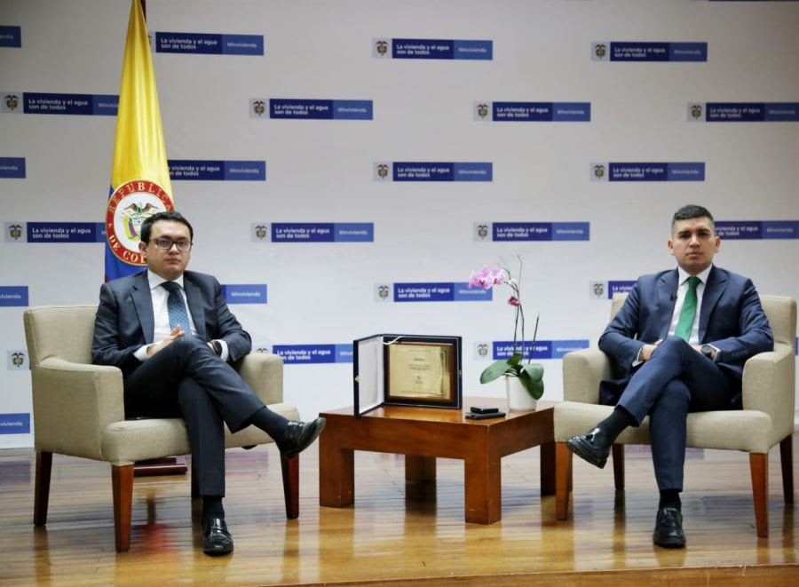 image for Ministerio de Vivienda recibe Pergamino de Honor de ONU-Hábitat