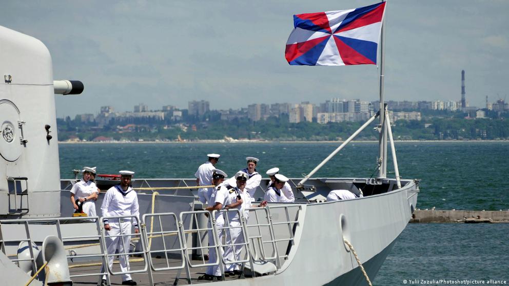 Ukraine and NATO carry out military image for Ukraine and NATO carry out military