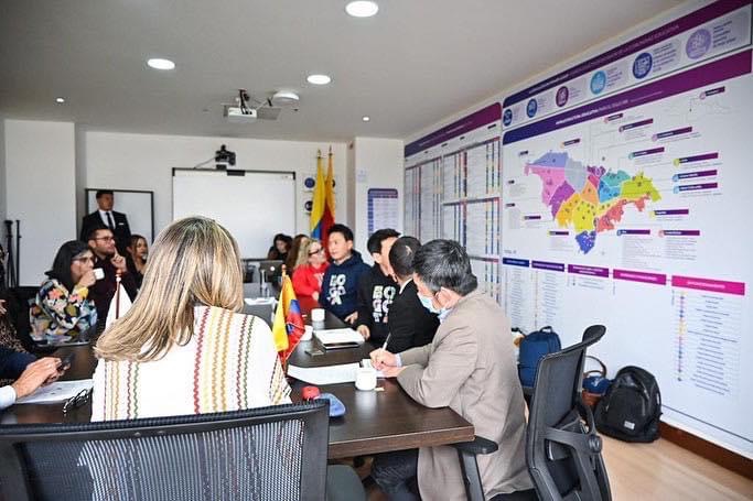 image for Firman memorando con la empresa Coreana