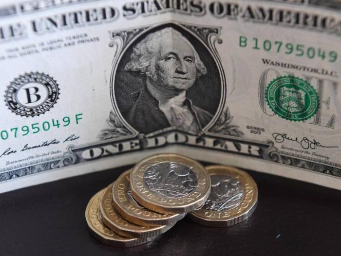 image for Dólar se fortalece por encima de los 4 000 pesos