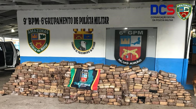 Polícia Militar apreende 920 kg de drogas image for Polícia Militar apreende 920 kg de drogas