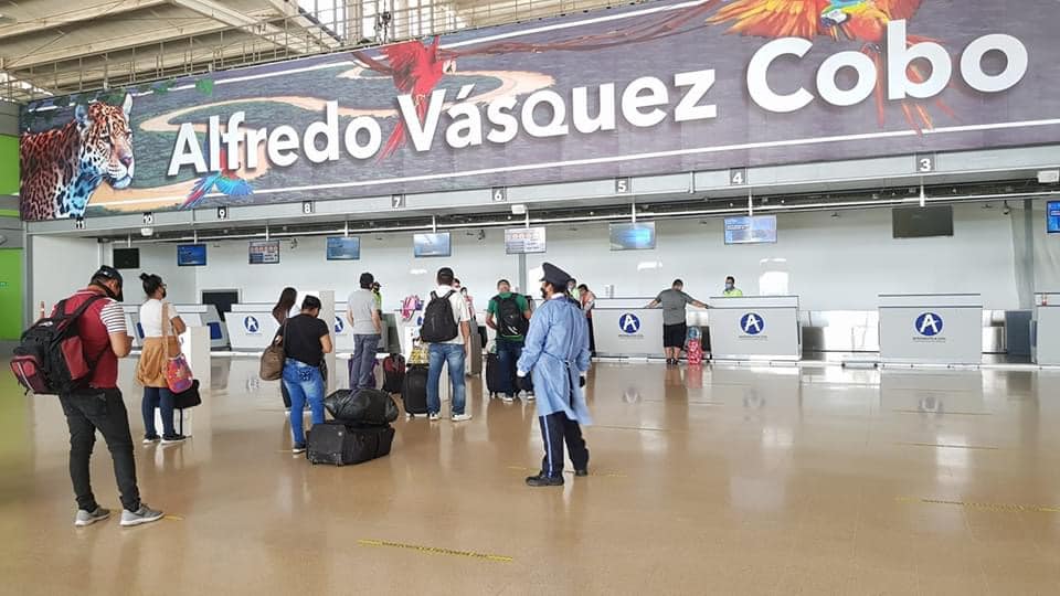 Aeropuerto Alfredo Vázquez Cobo activa los vuelos comerciales image for Aeropuerto Alfredo Vázquez Cobo activa los vuelos comerciales