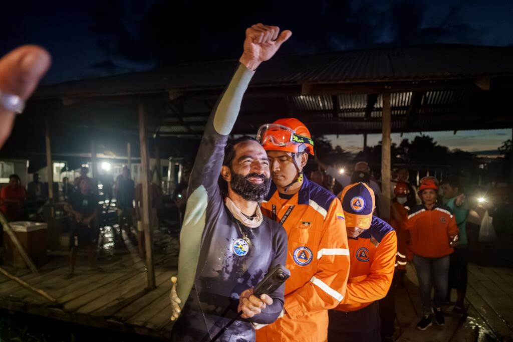 image for Super H una travesía de esperanza por las aguas del Amazonas