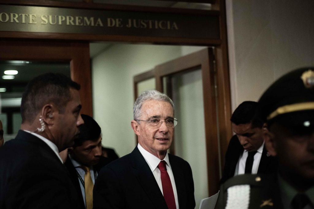 image for Uribe pidió que su proceso sea totalmente público