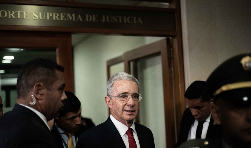 Corte acaba de notificar a defensa de Uribe image for Corte acaba de notificar a defensa de Uribe