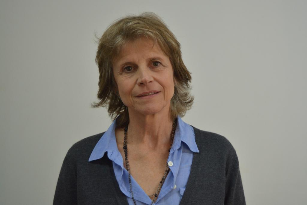 Nueva directora de la Red de Bibliotecas del Banco de la Republica Ana Roda Fornaguera en foto