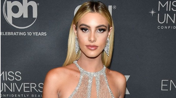La reconocida bailarina e instagramer Lele Pons Lele Pons en una portada de revista