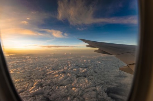 image for Cinco aerolíneas aterrizan en junio a nuevos destinos