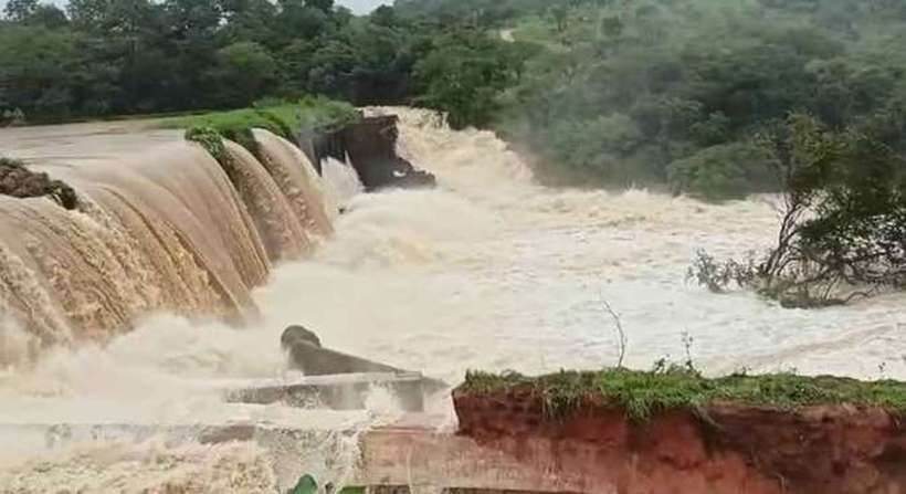 image for Equipes vão analisar fratura em duto de barragem em Pará de Minas