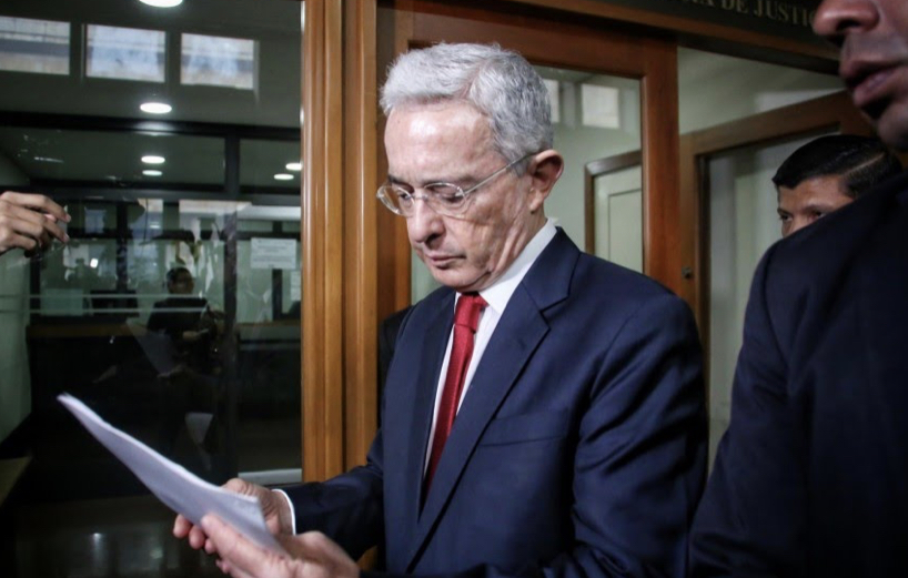 Corte aceptó demanda interpuesta a Uribe por presunta compra de votos image for Corte aceptó demanda interpuesta a Uribe por presunta compra de votos