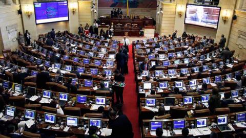 Ley que busca garantizar derechos de los actores es aprobada por el Senado image for Ley que busca garantizar derechos de los actores es aprobada por el Senado