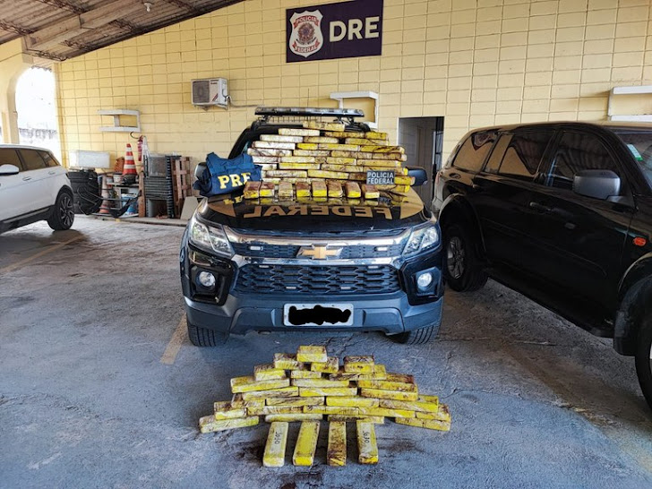 PF e PRF apreendem mais de 65 kg de cocaína image for PF e PRF apreendem mais de 65 kg de cocaína