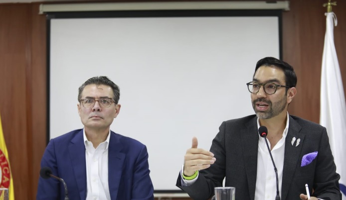 Mauricio Toro se posesionó como presidente del ICETEX image for Mauricio Toro se posesionó como presidente del ICETEX