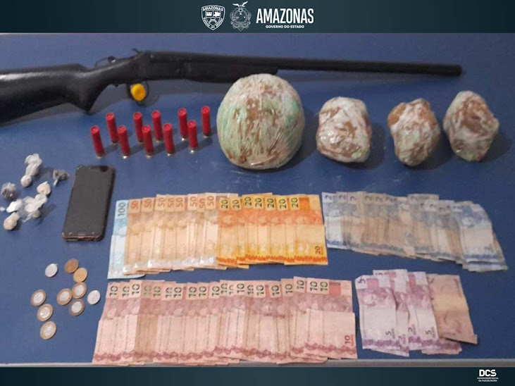 Prendem mulher e apreendem adolescente com drogas e arma de fogo em Tefé image for Prendem mulher e apreendem adolescente com drogas e arma de fogo em Tefé