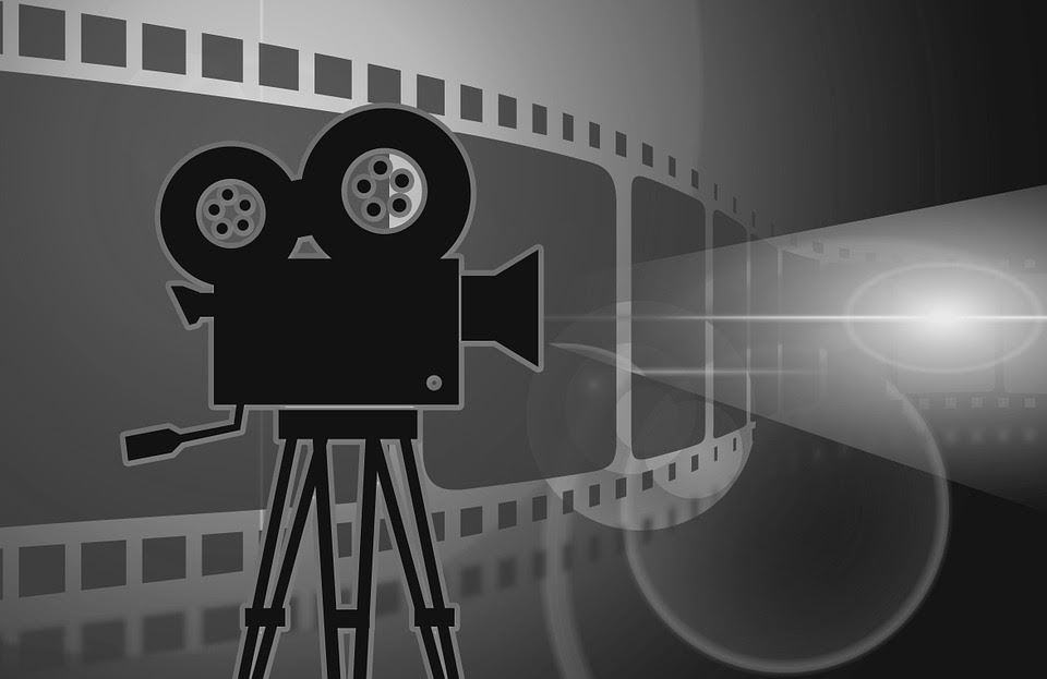 Documental / Me enamore de mi alumno Camara en animacion a blanco y negro