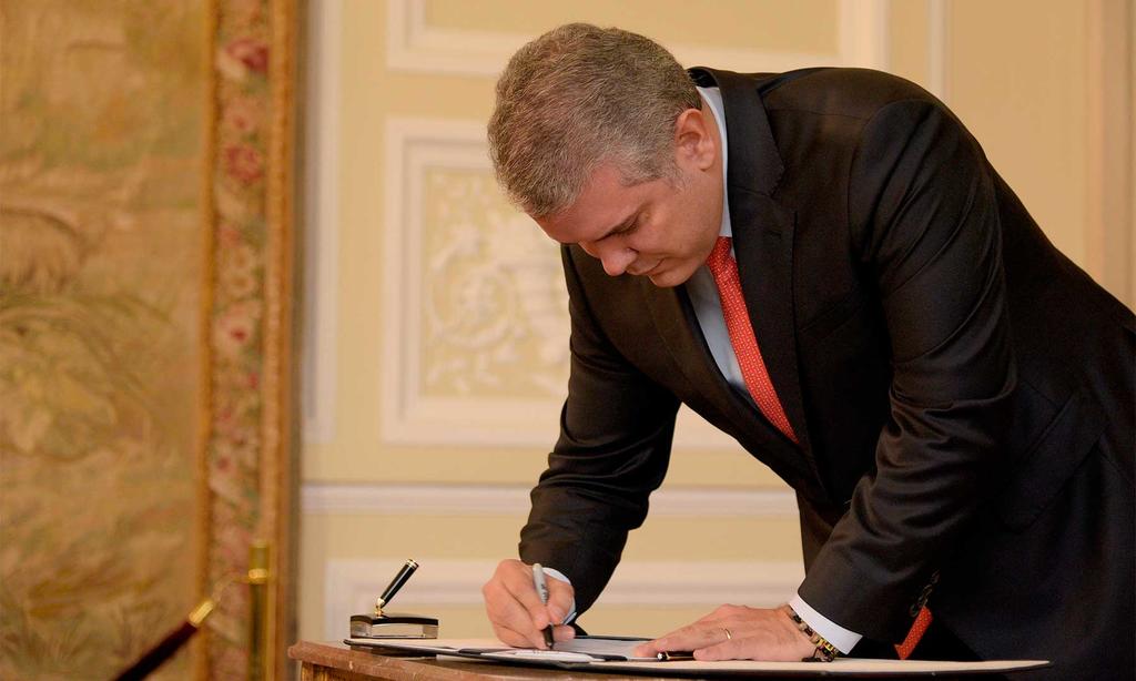 image for Primeras pinceladas de Iván Duque sobre la reforma tributaria