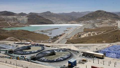 image for Cámara de Comercio Peruano pide al Gobierno atender incertidumbre