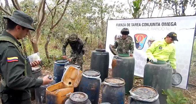 image for Fuerzas militares destruyen un deposito con mas de 2.500 artefactos explosivos en el Meta