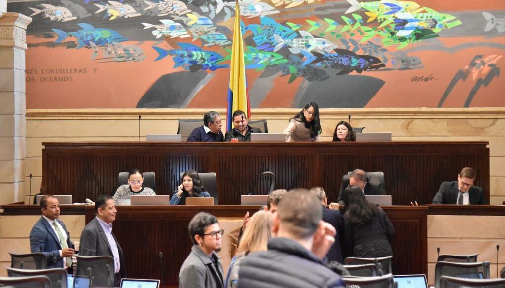 Cámara de representantes aprobó el fin de las EPS image for Cámara de representantes aprobó el fin de las EPS