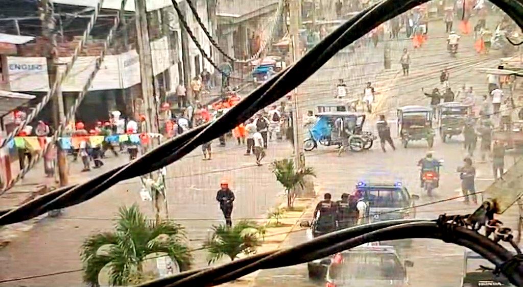 image for Abuso descomunal ante protesta por continuos cortes de luz en Iquitos