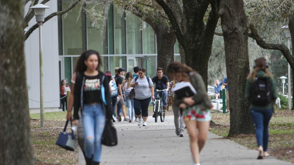 image for Florida unveils online tool to weigh universities based on pay, student debt