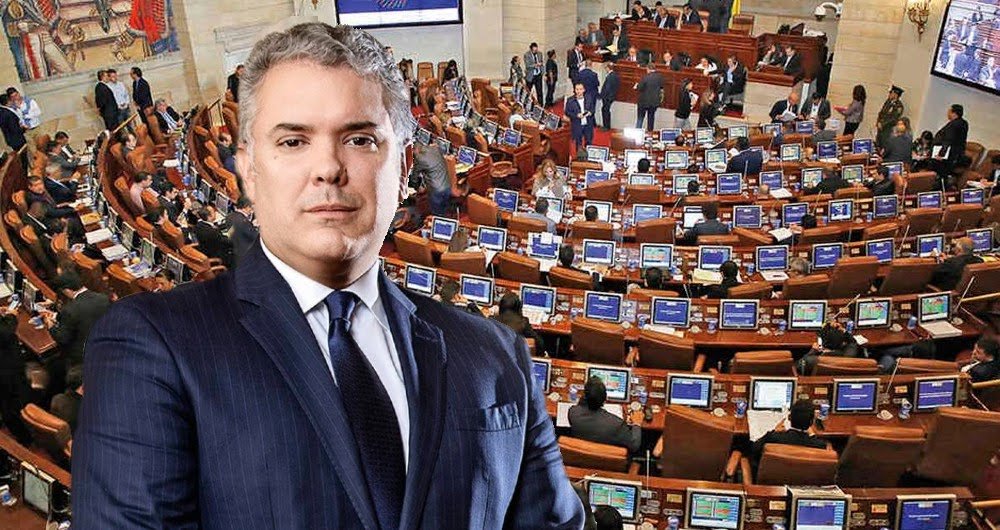 Polémica por proyecto para ampliar periodo presidencial de Duque image for Polémica por proyecto para ampliar periodo presidencial de Duque