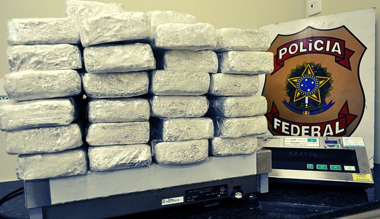 image for Prendem homem transportando 594 kg de maconha